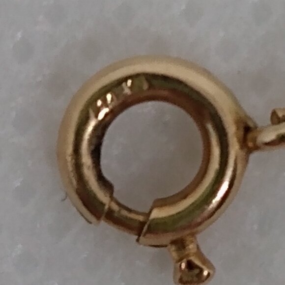 Solid, 14k pearl bracelet - Picture 6 of 8